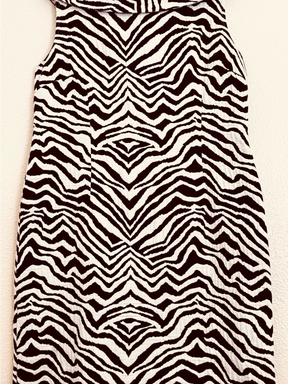 Dana Buchman Black and White Zebra-Print Pencil Skirt